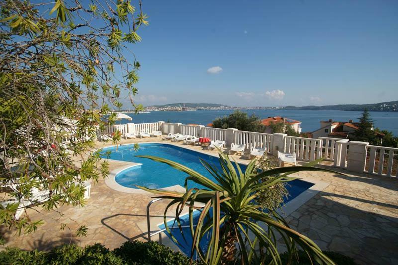 Residence Villa Irena Apartments Trogir Zewnętrze zdjęcie